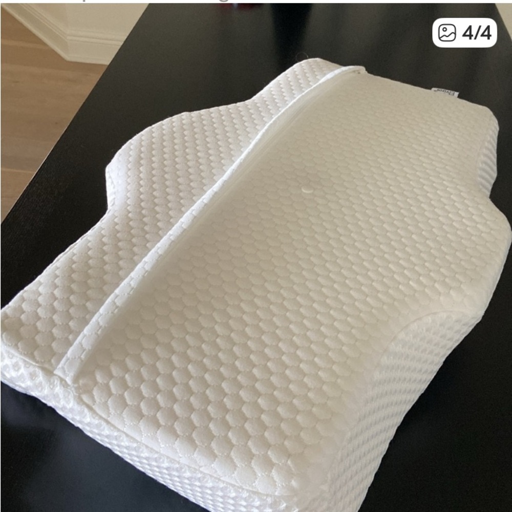 ELVIROS ERGONOMIC WHITE MEMORY FOAM PILLOW - Picture 2 of 6